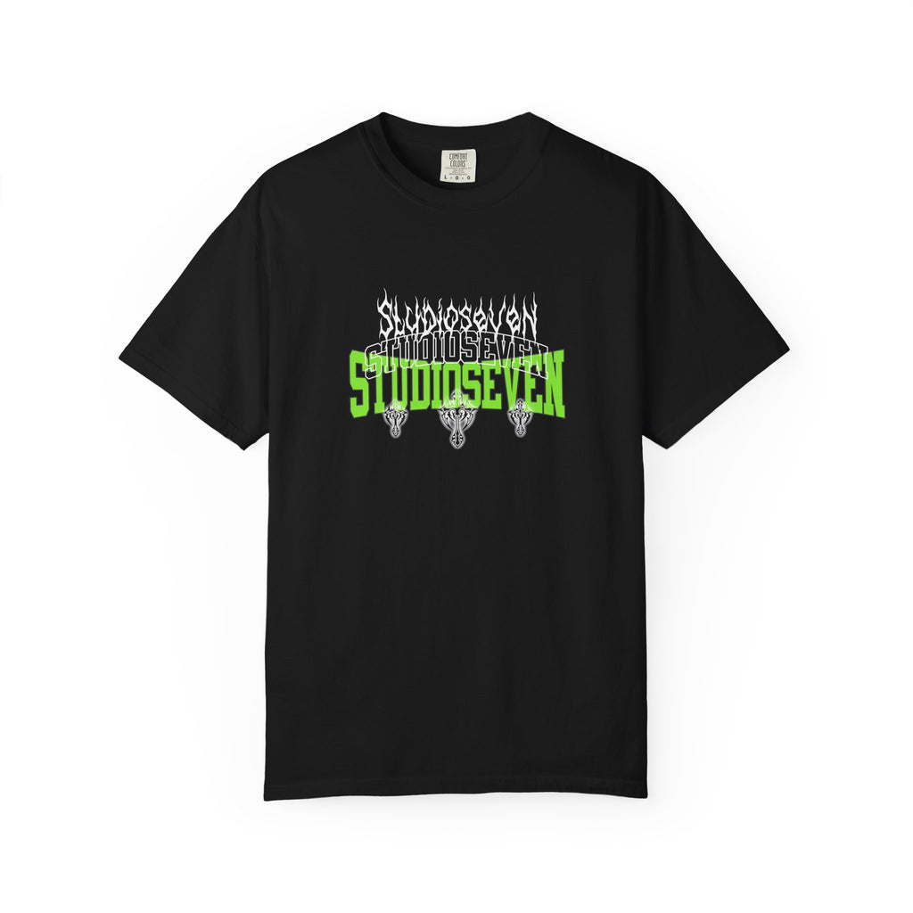 Studio Seven Black & Green Graphic Tee.